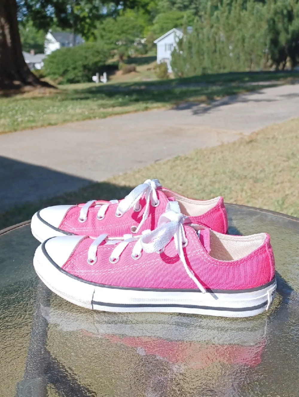 Converse Hot Pink Low Laced All Star Sneakers Girls-13 Like New!